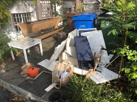 rubbish removal Before