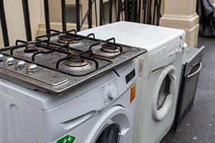 old-washing-machine old-washing-machine